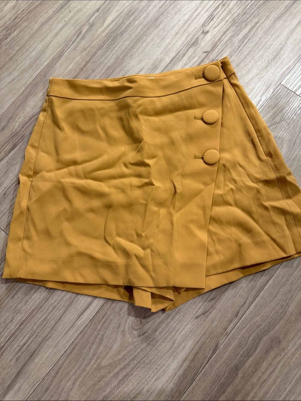 Babaton Mustard Wrap-Front Skort with Button Detail (size 4, never worn)